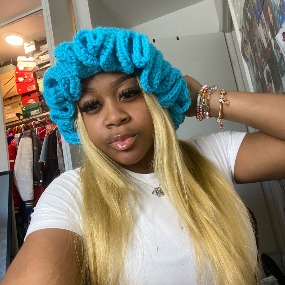 Bucket hat - Picture 3 of 3
